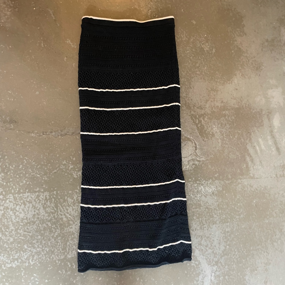 Abercrombie crochet skirt